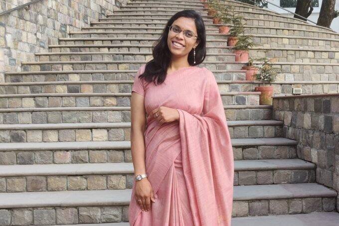 खुशबू एक ऐसी जगह से ताल्लुक रखती हैं, जहां पढ़ाई को लेकर ज़्यादा जागरूकता नहीं है।