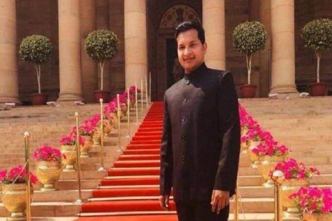 IAS Success Stories, IAS Topper Stories,IAS Sachin Gupta,UPSC,UPSC CSE 2017, ias success stories of below average students, ias success stories without coaching