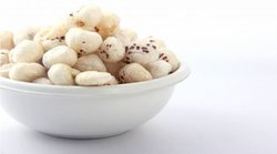 बेली फैट कम करने के लिए अपनी डाइट में इस तरह शामिल करें मखाना, मिल सकता है फायदा