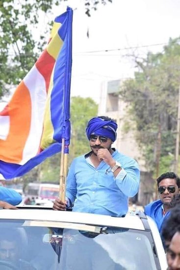 पूरा मामला साल 2018 का है। तब भीम आर्मी के संस्थापक और चीफ चंद्रशेखर ने मायावती बतौर पीएम बनने प्रोजेक्ट करने को लेकर अपना समर्थन जताया था।  (यह भी पढ़ें: जब गेस्ट हाउस कांड के बाद प्लेन में टकरा गए थे मायावती और मुलायम, सुरक्षाकर्मियों के फूल गए थे हाथ-पांव )
