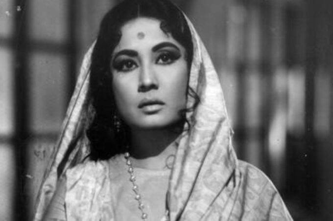 Meena Kumari, Meena Kumari Got Scared To Actor Dharmendra, मीना कुमारी, धर्मेंद्र, Dharmendra drink alcohol,
