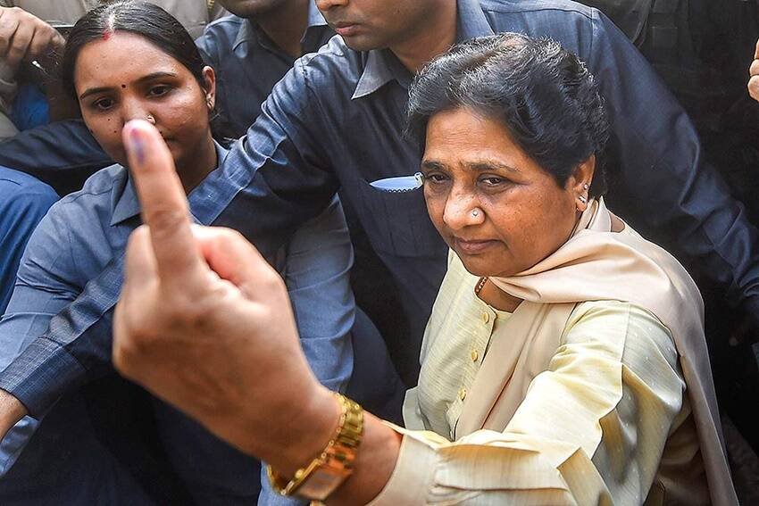 मायावती जब आखिरी बार यूपी की सीएम बनी थीं तब पदम सिंह उनके मुख्य सुरक्षा अधिकारी हुआ करते थे। उन्होंने एनडीटीवी से बात करते हुए मुलायम और मायावती से जुड़ा एक किस्सा बताया था।