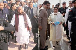 Dimple Yadav, Akhilesh Yadav SP, Mulayam Singh second wife