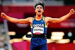 नीरज चोपड़ा ने गोल्ड के बाद ओलंपिक एथलेटिक्स में हासिल की एक और उपलब्धि, Instagram पर भी बने नंबर-1 एथलीट