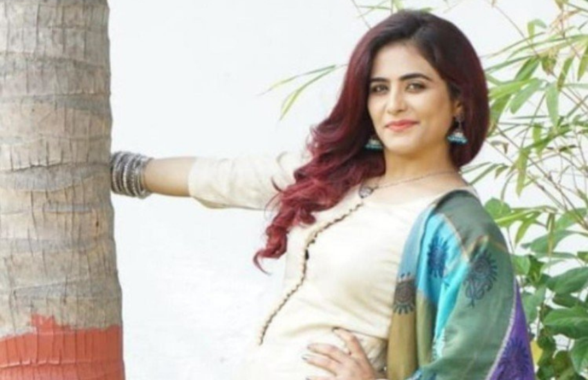 प्रीति का कहना था कि अभिजीत पेटकर नाम जिम ओन था और तीन साल से दोनों रिलेशन में थे और उसके बाद उन्होंने उससे शादी की थी। ( इन एक्टर्स को हुआ था मुस्लिम सेलेब्स से प्यार, किसी की दूसरी तो किसी की बन गईं ये तीसरी पत्नी )