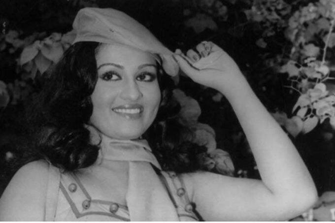 Reena Roy, Shatrughan Sinha, Reena Roy semi nude scene, रीना रॉय, शत्रुघ्न सिन्हा, Reena B Grade Films, Reena Roy