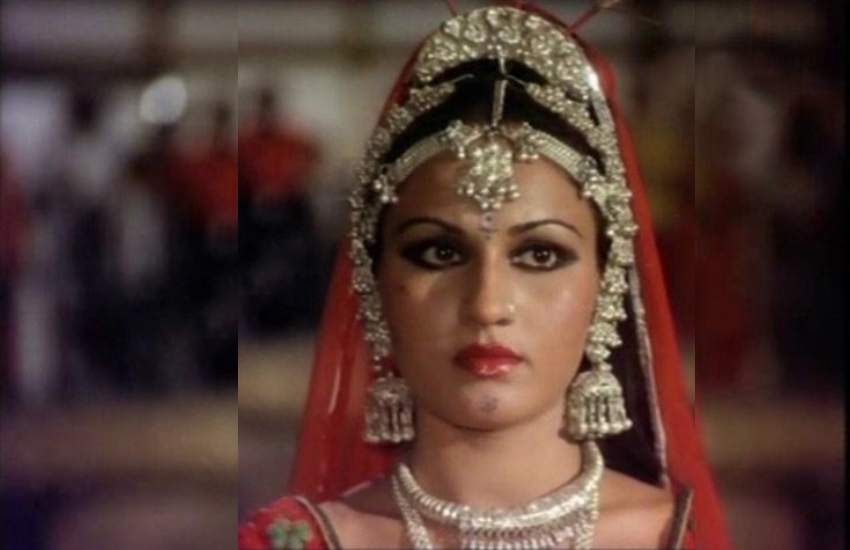 पहलाज निहलानी ‘हथकड़ी’ में भी रीना और शत्रुघ्न को कास्ट किया था और फिल्म के हिट होने पर वह एक और फिल्म आंधी-तूफान इस जोड़ी पर बनाना चाहते थे, लेकिन रीना ने ये फिल्म करने से मना कर दिया।