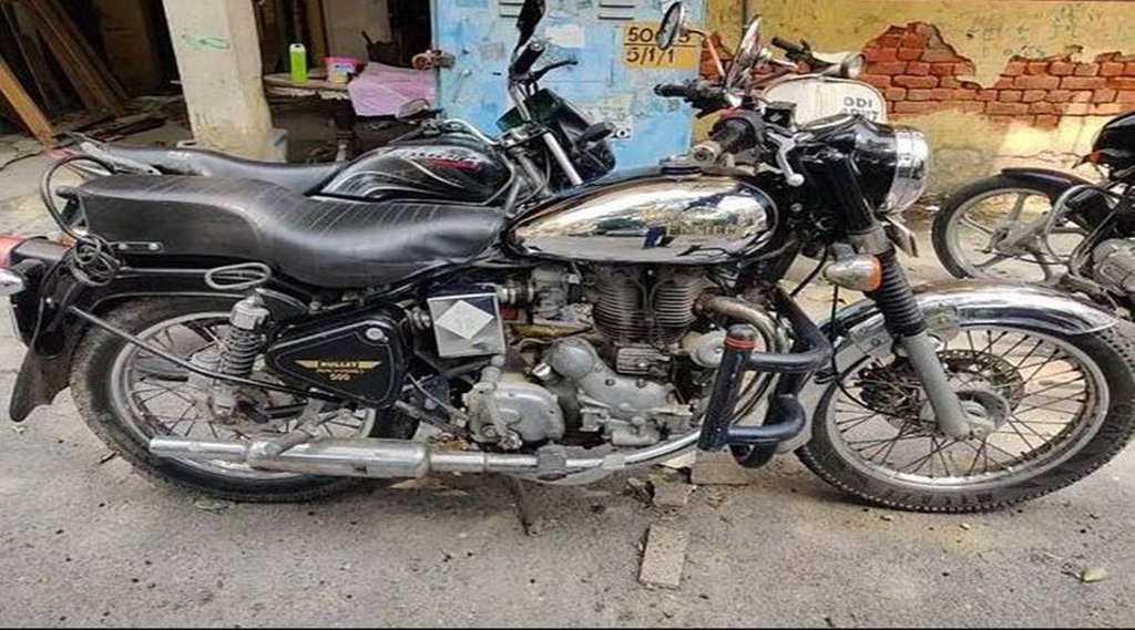 Royal Enfield Machismo में 499 सीसी का इंजन लगा है। फोटो: Droom Website