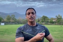 कश्मीर प्रीमियर लीग को लेकर शोएब अख्तर ने कहा-‘खेल होना चाहिए खून-खराबा नहीं’, लोगों ने किए ऐसे कमेंट्स; देखें&nbsp;Video