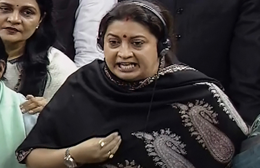 बता दें कि स्मृति ने पहले मायावती से यह कहा था कि यदि वह रोहित मामले में मायावती को संतुष्ट नहीं कर पाईं तो वह अपना सिर कटवाने को तैयार हैं।