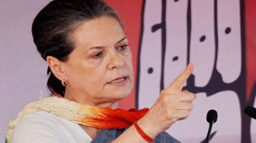 नटवर सिंह ने बताया था कि सोनिया न कुछ भूलती हैं और न किसी को माफ करती हैं। नटवर सिंह ने इंटरव्यू में बताया कि जब सोनिया को पता चला कि वह अपनी बॉयोग्राफी लिख रहे और उसमें गांधी परिवार का जिक्र होगा तो वह इस किताब से उस अंश को छपने से रोकना चाहती थीं।