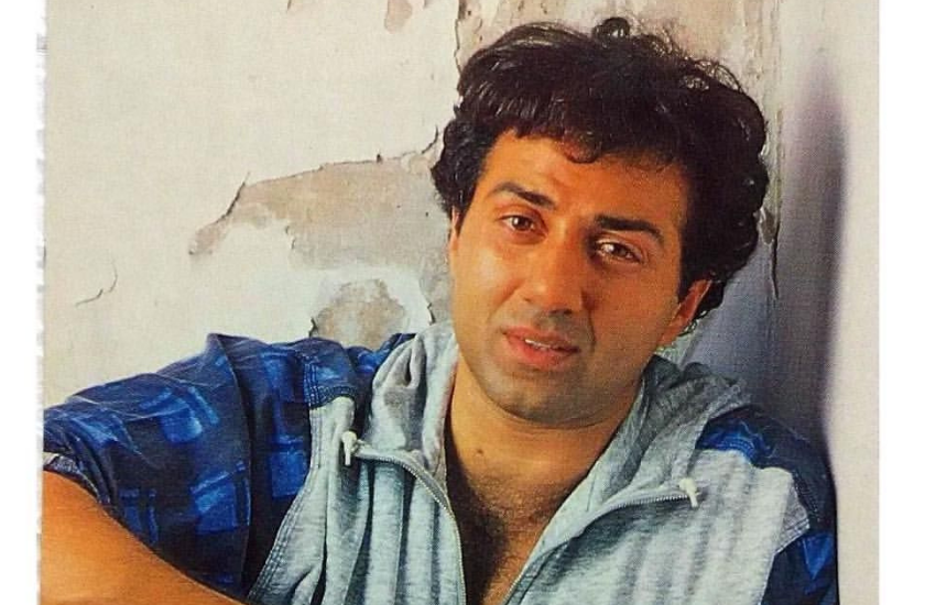 सनी का कहना था कि उन्हें कार ड्राइविंग की लत लगी थी और तब उनकी उम्र महज 12 साल थी।( सनी देओल को जब धर्मेद्र ने दी थी अमृता सिंह संग रोमांस करने की टिप्स, कहा-मैं होता तो हिरोइन के अंदर से निकल जाता )
