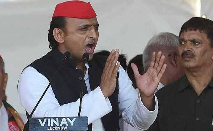 Dimple Yadav, Akhilesh Yadav SP, Mulayam Singh second wife