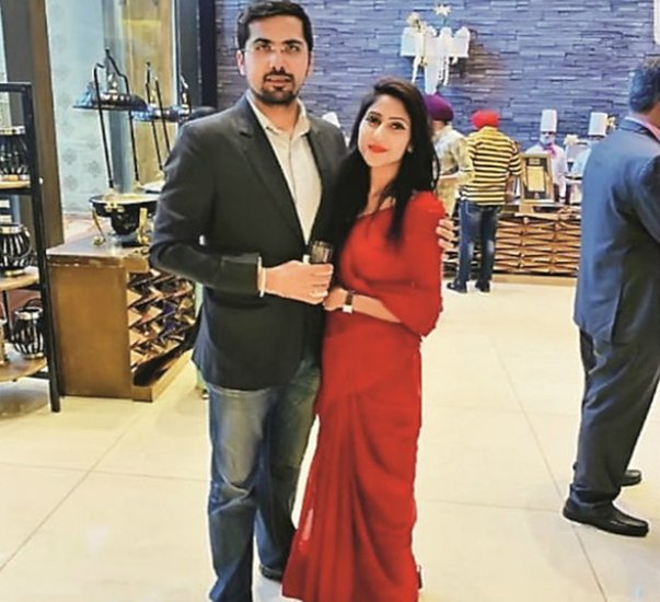 Aditi Singh, Angad Saini