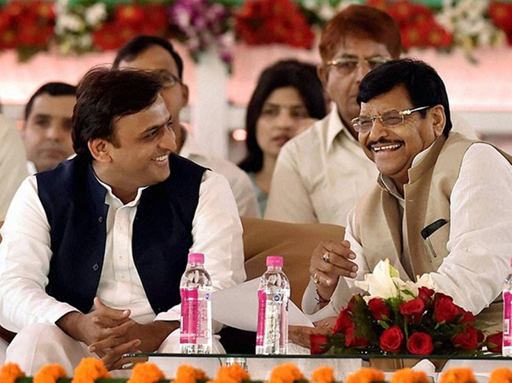  Akhilesh Yadav, Shivpal singh yadav