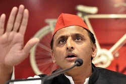 अफगानिस्तान में फंसे भारतीयों की सुरक्षा का इंतजाम करे सरकार- बोले अखिलेश यादव, कमेंट आया- लेकिन नरेंद्र मोदी तो तानाशाह है, फिर क्यों मदद मांग रहे