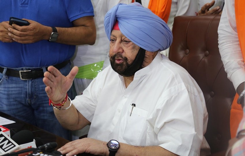 Arvind Kejriwal, Amarinder Singh