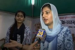 सरकार इगो पर अड़ी, किसान अपने हक के लिए अड़े- बोलीं राकेश टिकैत की बेटी, बहू ने जिओ के सिम से की कृषि कानूनों की&nbsp;तुलना