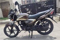 अगर कम है बजट तो खरीद सकते हैं पुरानी बाइक, यहां 20 से 30 हजार रुपये में बिक रही