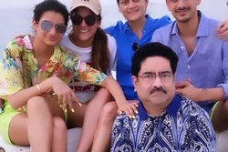 वोडाफोन आइडिया का चेयरमैन बनने के बाद कुमार मंगलम बिरला की संपत्ति बढ़ी, जानिए कहां-कहां से होती है दिग्गज कारोबारी की कमाई
