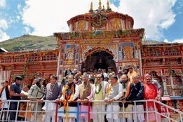 Uttarakhand, BJP, Uttarakhand elections, Priests of Chardham, Gheraoed the houses of ministers, Dhami Government