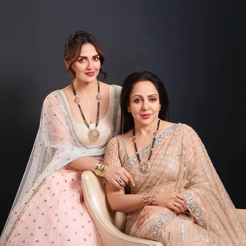 हेमा मालिनी और धर्मेंद्र की बेटी ईशा देओल ने ब्रिटेन की ऑक्सफोर्ड यूनिवर्सिटी से मीडिया आर्ट्स और कम्प्यूटर टेक्नोलॉजी में मास्टर्स किया है।