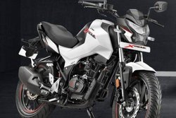 Hero Xtreme: 13 हजार रुपये डाउनपेमेंट देकर घर ले जाएं ये बाइक, लगा है 160 सीसी का&nbsp;इंजन