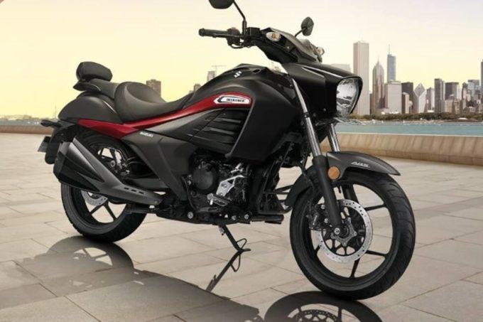 कम कद वाले लोग भी इस बाइक को आसानी से चला सकते हैं। फोटो: suzukimotorcycle