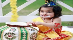 जन्माष्टमी के मौके पर अपने बच्चे को देना चाहते हैं ‘श्रीकृष्ण’ का लुक, ये आउटफिट्स कर सकते हैं ट्राई