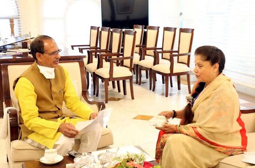 यशोधरा राजे सिंधिया मध्य प्रदेश के शिवपुरी से विधायक हैं और शिवराज सरकार में कौशल विकास व रोजगार मंत्री हैं।