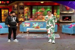 रोड रोलर तक चला लिए, अब क्या चलाएंगे? कपिल के सवाल पर अक्षय कुमार ने दिया ऐसा जवाब, हो गई बोलती&nbsp;बंद