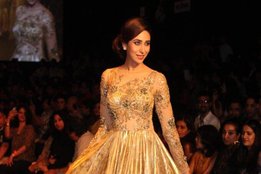 karishma kapoor, randhir kapoor, babita