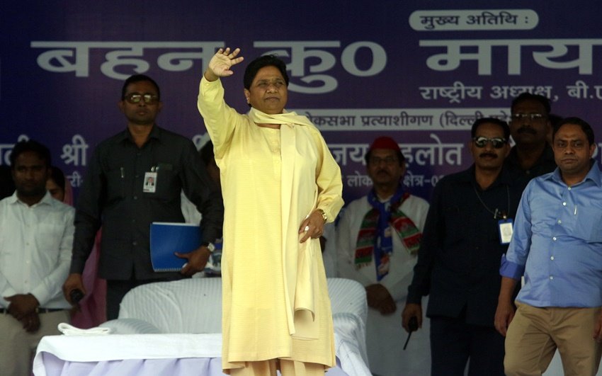 Sonia Gandhi, Mayawati