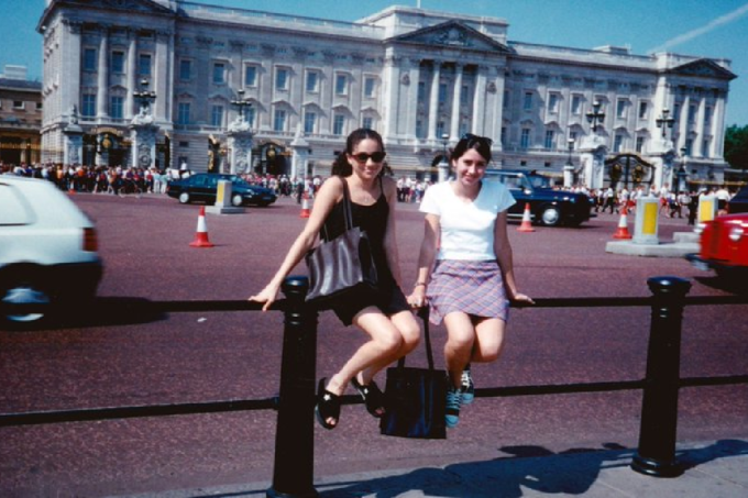 Hollywood ,Cameron Diaz, Megan Markle, Stars living a different life, Celebrities life