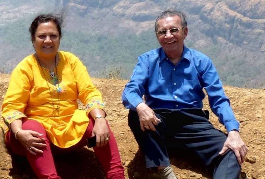 कपड़ा और रेल राज्य मंत्री दर्शना जरदोश को खाली समय में गाने सुनना और खाना पकाना पसंद है।