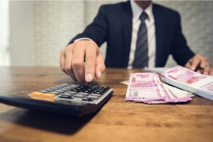 money, calculator, india news