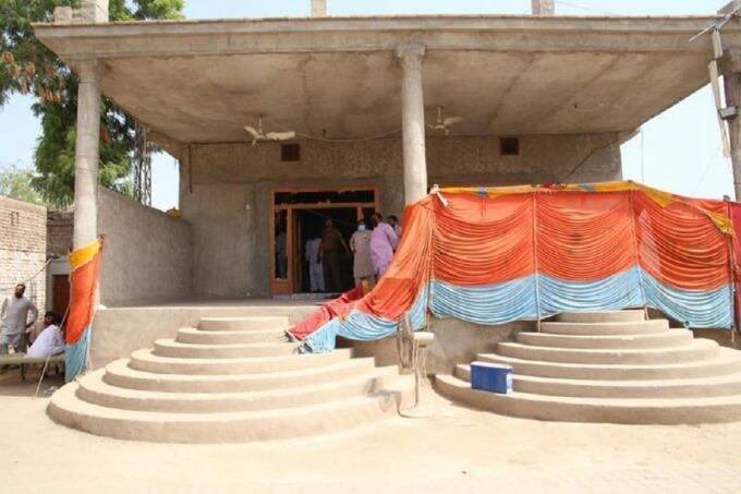 Pakistan hindu temple