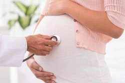 गर्भवती महिलाओं को भूलकर भी नहीं करना चाहिए इन चीजों का सेवन, हो सकता है गर्भपात