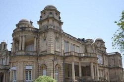 ‘कॉन्फ्लिक्ट ऑफ इंटरेस्ट’: आपत्ति के बावजूद “रेलवे यूनिवर्सिटी” ने बोर्ड सदस्य की कंपनी को दे दिया कॉन्ट्रैक्ट