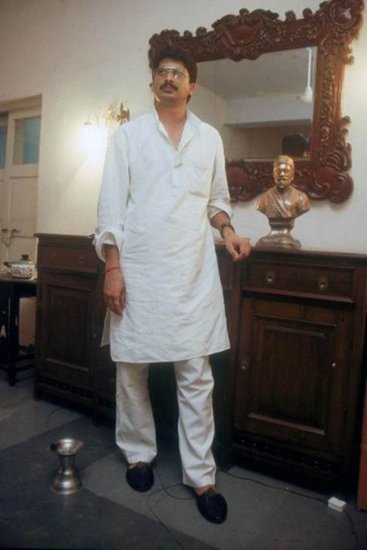 राजा भैया प्रतापगढ़ में भदरी रियासत के राजकुमार हैं। उनके पिता महाराजा उदय प्रताप सिंह हैं।  (यह भी पढ़ें: मरते शख्स ने जताई थी राजा भैया को देखने की अंतिम इच्छा, मिलने के कुछ समय बाद तोड़ दिया था दम )