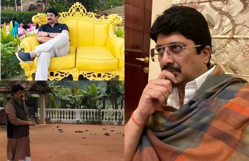 Raja Bhaiya Property and Lifestyle: राजा भैया उत्तर प्रदेश की राजनीति में किसी परिचय के मोहताज नहीं हैं। शाही परिवार से संबंध रखने वाले रघुराज प्रताप सिंह (Raghuraj Pratap Singh) ने जितनी बार भी चुनाव लड़ा हर बार जीत हासिल की। कई बार तो जीत का फासला इतना बड़ा रहा कि रिकॉर्ड ही बन गया। करोड़ों की संपत्ति के मालिक राजा भैया ने अपने महल में बनवा रखा है मिट्टी का चूल्हा। आइए जानते हैं क्यों?