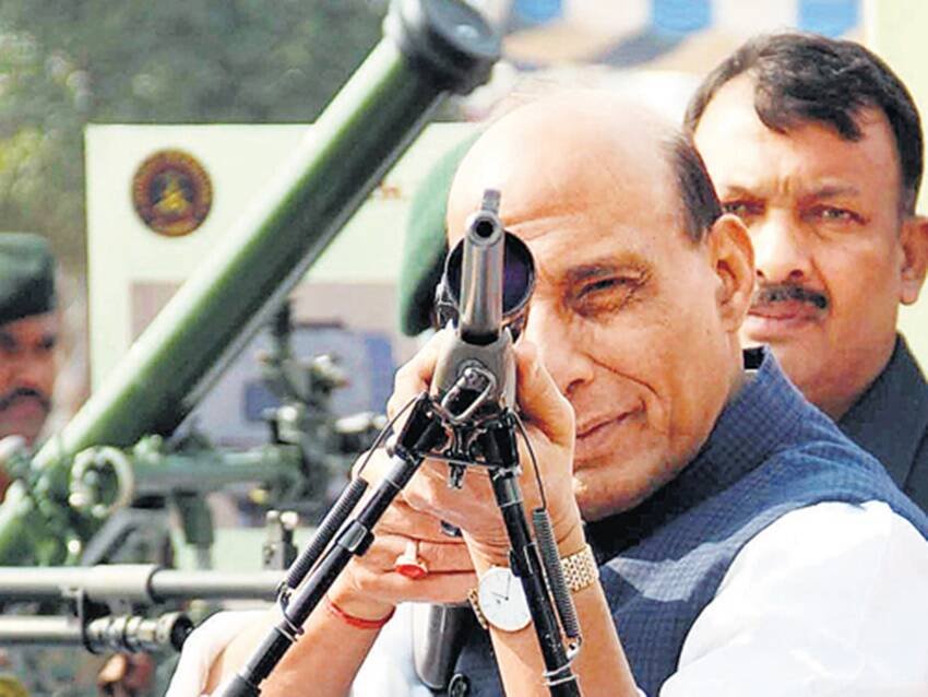 Rajnath singh, Yogi adityanath