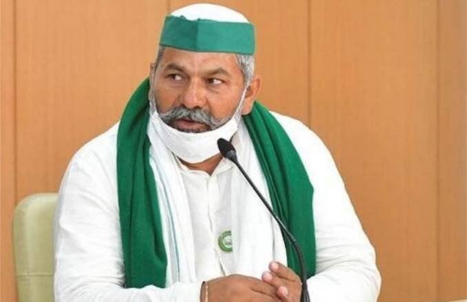 rakesh tikait, aajtak show