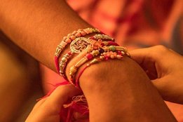 Raksha Bandhan, Raksha Bandhan 2021, Raksha Bandhan kab hai, Raksha Bandhan date, Raksha Bandhan festival,
