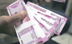 7th Pay Commission: इन शिक्षकों को पहले साल मिलेगा मूल वेतन का 70 फीसदी, चौथे साल मिलेगी पूरी सैलरी