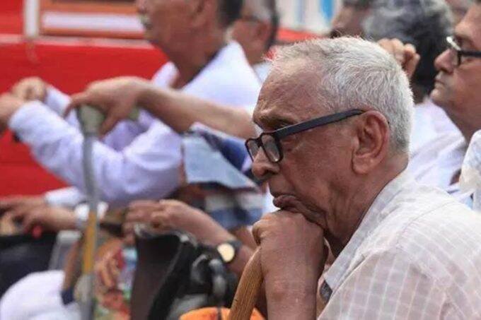 senior citizen senior citizen