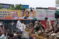 कांग्रेस नेता की शिवराज सिंह चौहान को ‘धमकी’, भीड़ का वीडियो पोस्ट कर कहा- नजारा देख&nbsp;लो