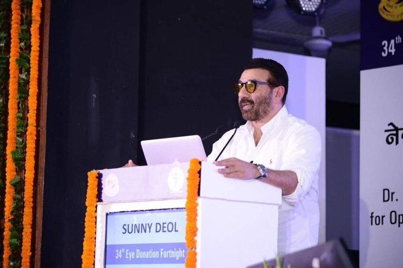 Sunny Deol, Pooja deol