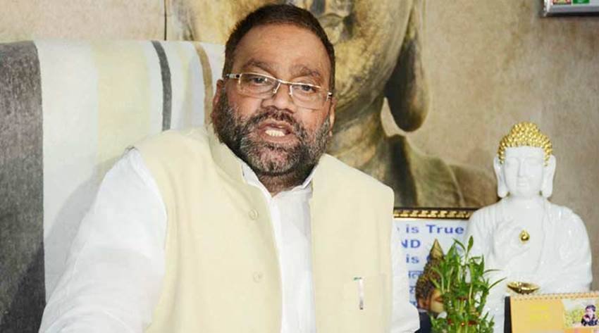Keshav Prasad Maurya, Akhiesh Yadav