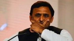 अखिलेश यादव बोले- सरकार हवाई जहाज, एयरपोर्ट, ट्रेन सब कुछ बेच रही है, तो बाबा साहब ने हमे जो अधिकार दिए हैं उनका क्या होगा?